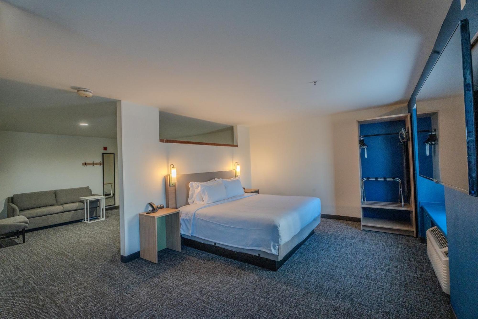 Spark By Hilton Sterling Dulles Airport Exterior foto