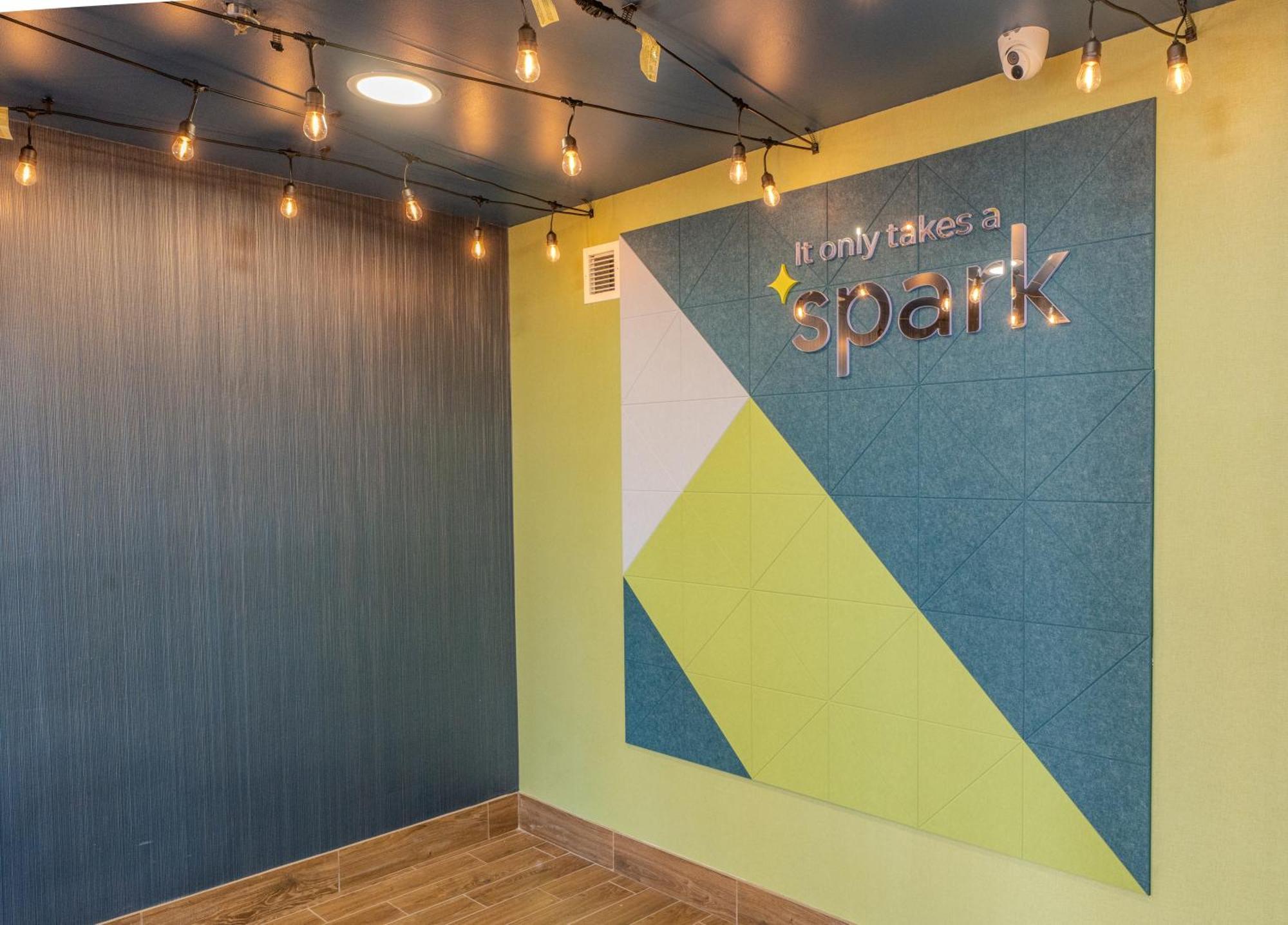 Spark By Hilton Sterling Dulles Airport Exterior foto